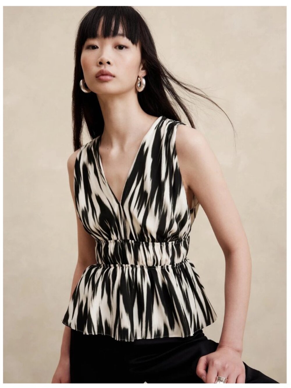 NWT Banana Republic 100% Silk Peplum Shirred Stripe Pattern V-Neck Blouse Sz XL